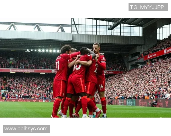 福塔罗萨迎战米内罗竞技全力争胜展现球队实力与斗志 福塔罗萨迎战米内罗竞技全力争胜展现球队实力与斗志