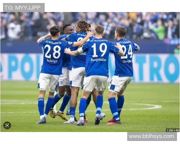 沙尔克04与不莱梅激战正酣谁能在德甲赛场上笑到最后